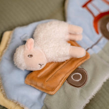Afbeelding in Gallery-weergave laden, Little Dutch, knisperboek - little farm