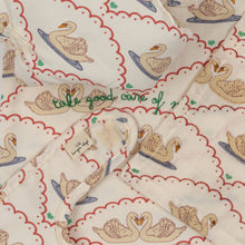 Afbeelding in Gallery-weergave laden, Konges Sløjd, poppen nursery set - swan