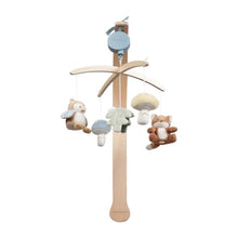 Afbeelding in Gallery-weergave laden, Little Dutch, houten muziekmobiel - forest friends