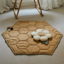 Afbeelding in Gallery-weergave laden, Lorena Canals, speelmat - honeycomb