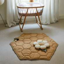 Afbeelding in Gallery-weergave laden, Lorena Canals, speelmat - honeycomb