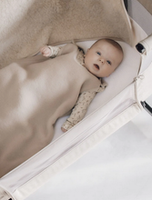 Afbeelding in Gallery-weergave laden, Alwero, trappelzak - merino wol