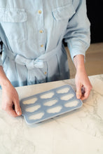 Afbeelding in Gallery-weergave laden, Baby on the Move, yummy tray - denim blue
