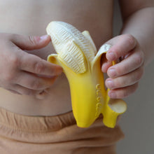 Afbeelding in Gallery-weergave laden, Oli &amp; Carol, bijtspeeltje Ana banana