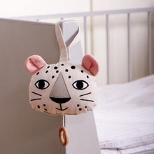 Afbeelding in Gallery-weergave laden, Roommate, muziekje - leopard