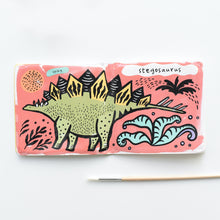 Afbeelding in Gallery-weergave laden, Wee Gallery, badboek - color me dinosaurs