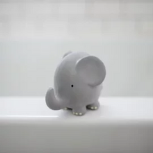 Afbeelding in Gallery-weergave laden, Tikiri, bad &amp; bijt speeltje - olifant