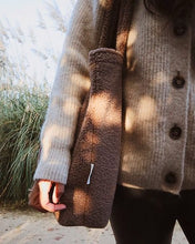 Afbeelding in Gallery-weergave laden, Studio Noos, mom bag - brown chunky teddy