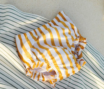 Liewood, frill swimpants Mila - yellow mellow stripe / SWIM AWAY