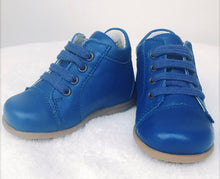 Afbeelding in Gallery-weergave laden, Stabifoot, lederen schoentjes First Steps - smile electric blue