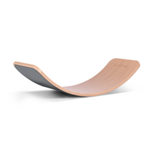 Afbeelding in Gallery-weergave laden, Wobbelboard original, blank gelakt met vilt - muis grijs